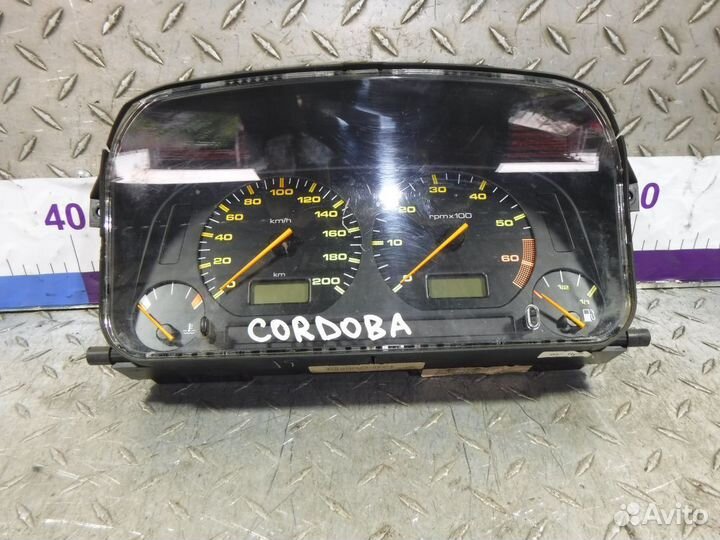 Панель приборов Seat Cordoba