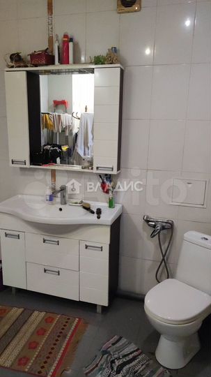 4-к. квартира, 98 м², 3/3 эт.