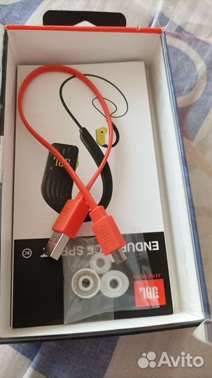 Беспроводные наушники harman