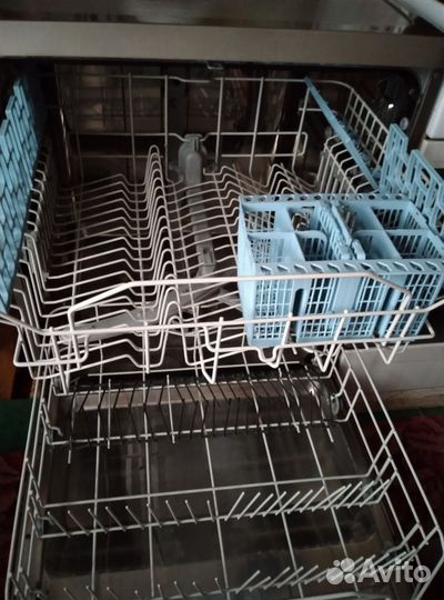 Продам посудомоечную машину. В отличном состоянии