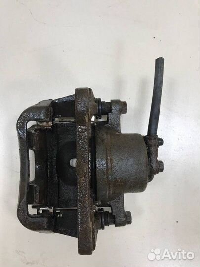 Суппорт передний левый BYD F3