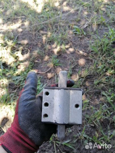 Подушка АКПП mercedes