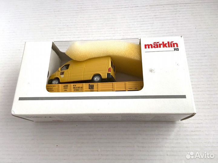 Набор платформа + автомобиль Marklin H0 00754-14