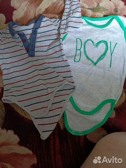 Продам боди на малышей
