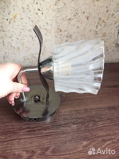 Светильник настенный (бра)