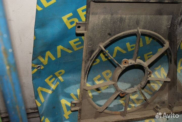 Диффузор вентиляционный Volkswagen Golf 4 Variant