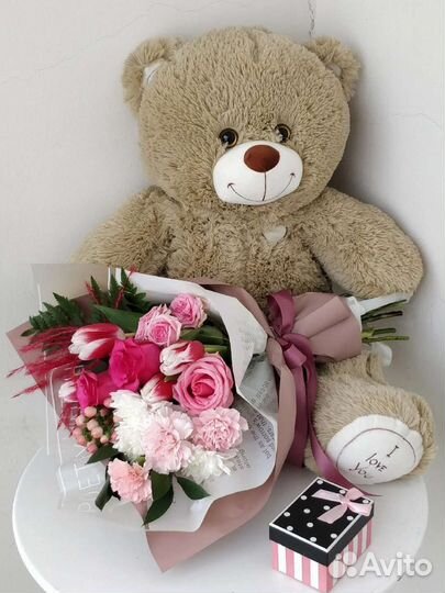 Цветы, шары