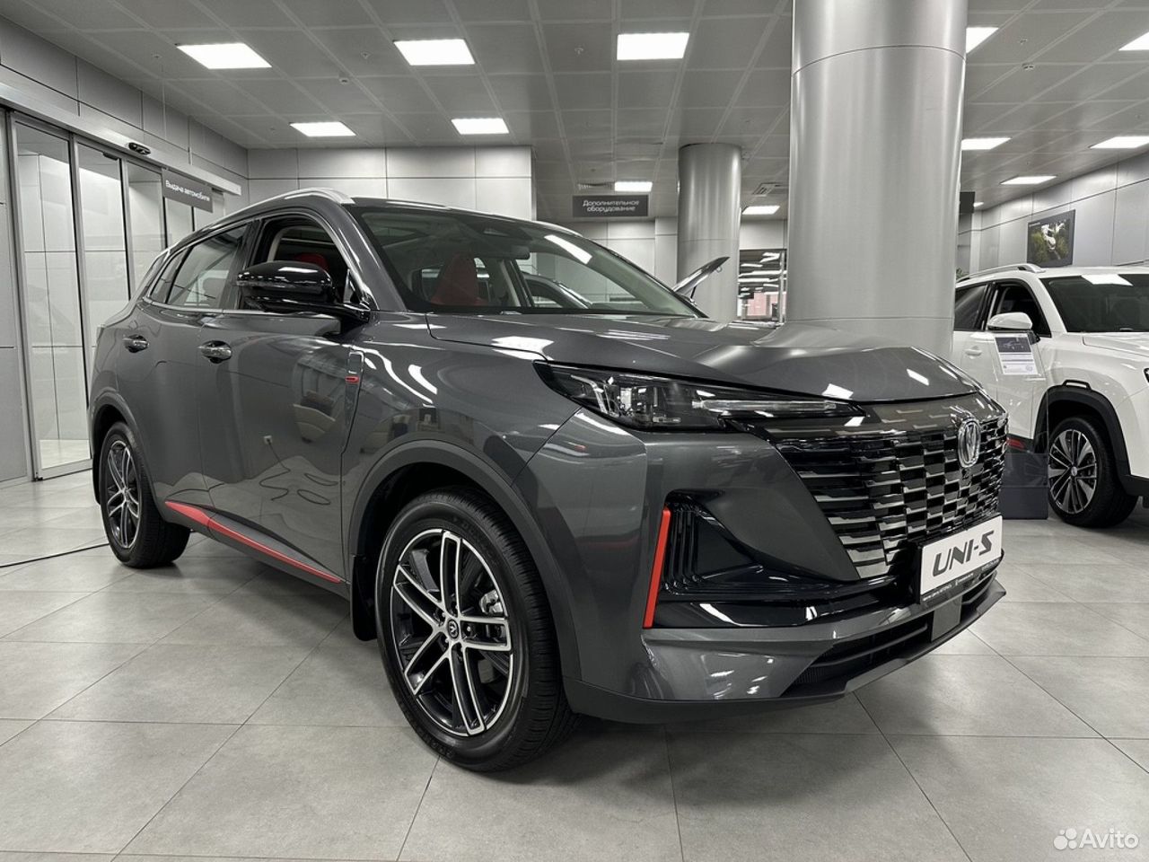 Changan UNI-S 1.5 AMT, 2025