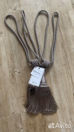 Подхваты для штор с кистями