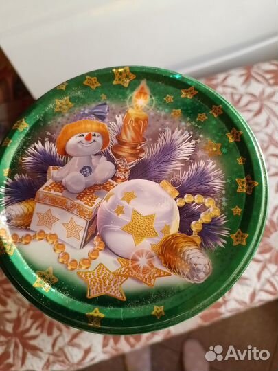 Жестяная туба для Новогодних подарков