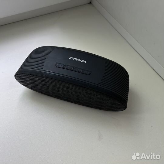 Колонка портативная joyroom в отличном состоянии