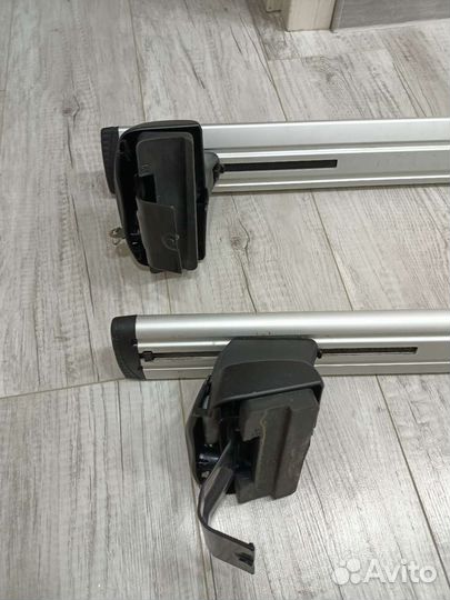 Багажник Thule Wingbar