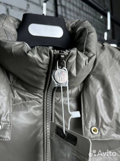 Пуховик moncler