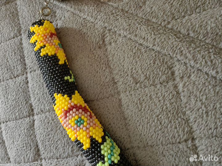 Колье жгут из бисера
