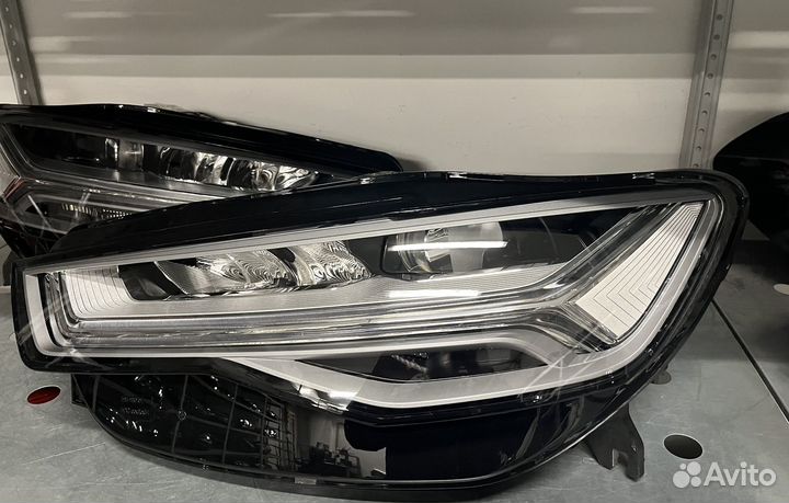 Комплект фар Audi A6C7 LED