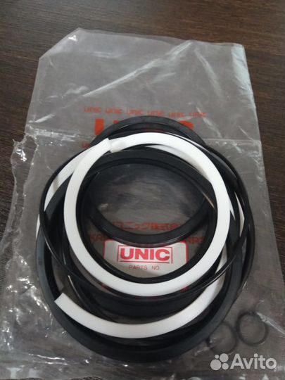 Ремкомплект цилиндра подъема стрелы Юник