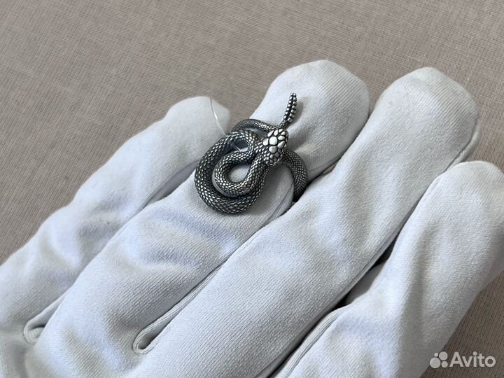 Серебряное кольцо Змея