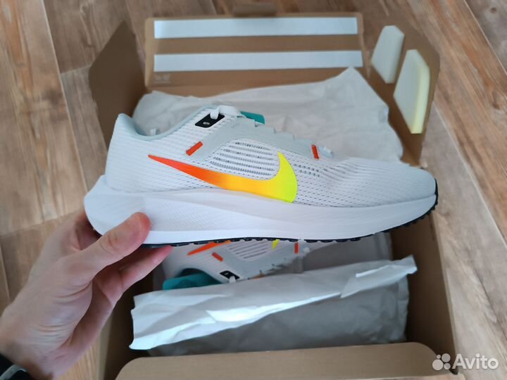 Кроссовки женские Nike Pegasus 40