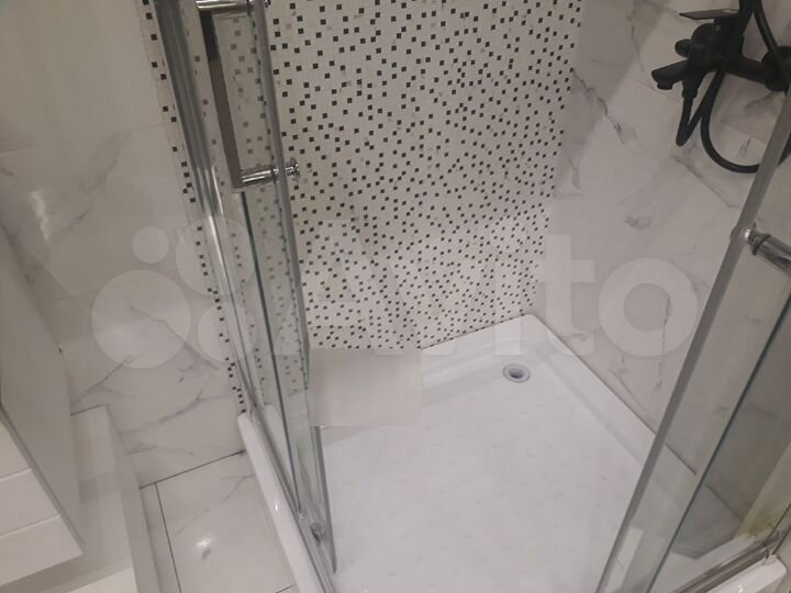 Комната 8 м² в 3-к., 1/5 эт.