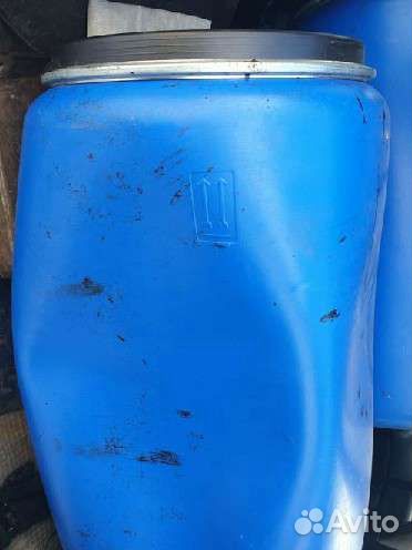 Пластикова бочка 220 литров не мытая