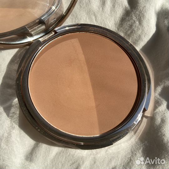 Бронзер и помада Urban Decay