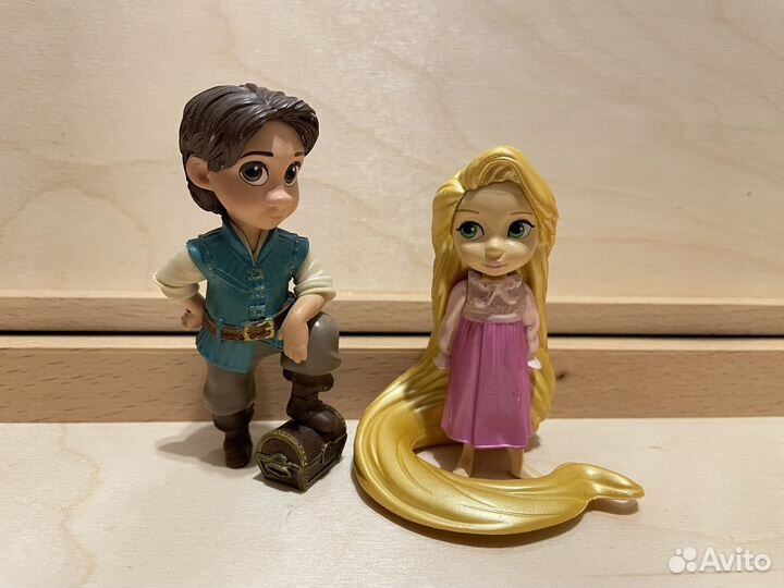 Фигурки Рапунцель и Флинн disney