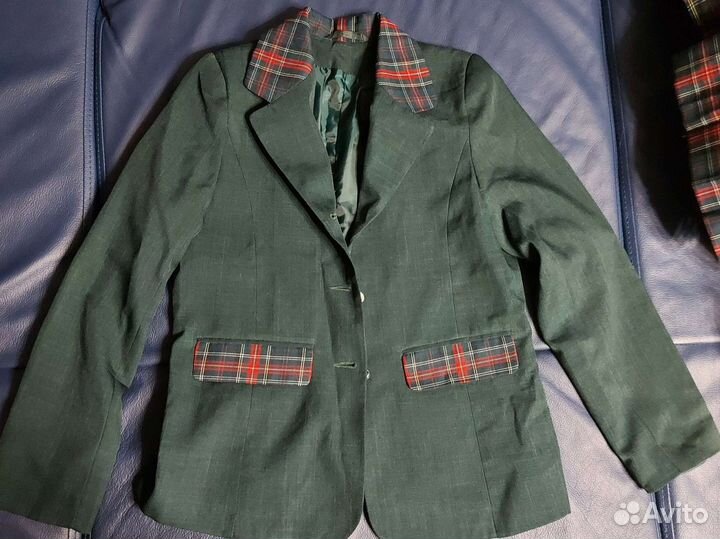 Пиджак и юбка