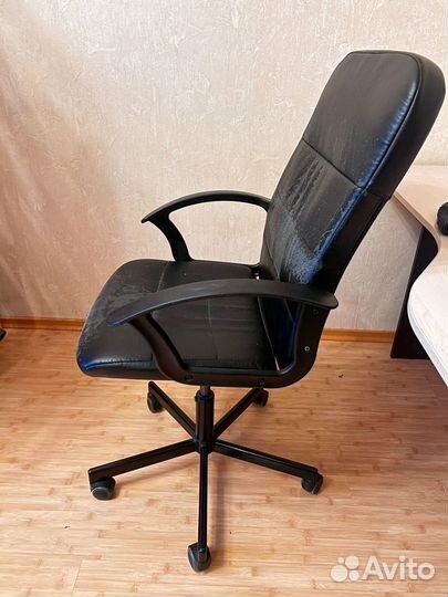 Компьютерное кресло бу