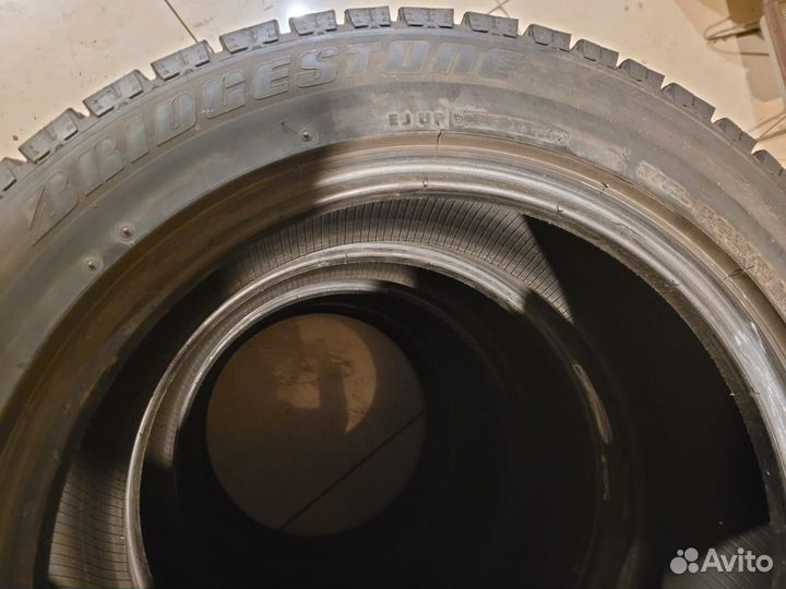 Bridgestone Blizzak RFT 225/55 R17