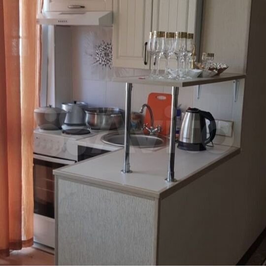 2-к. квартира, 48 м², 1/4 эт.