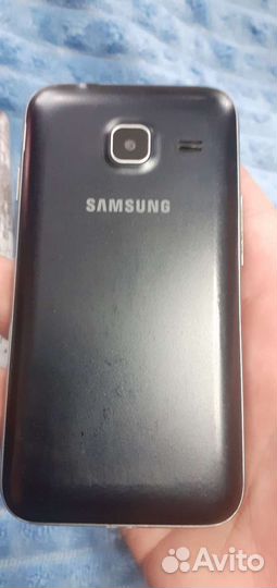 Телефон Samsung