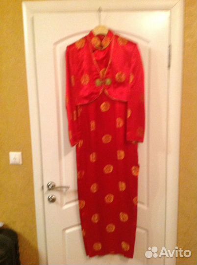 Национальный китайский шёлковый костюм 100