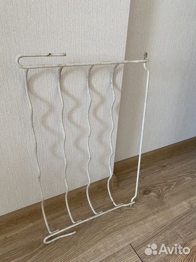 Полка для бутылок в холодильник