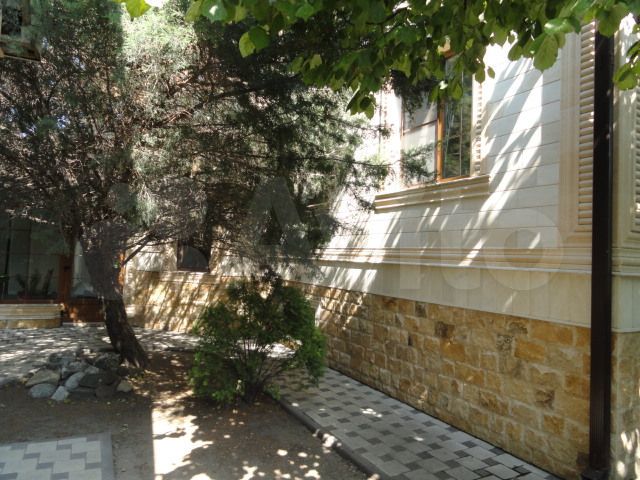 Дом 258 м² на участке 9 сот.