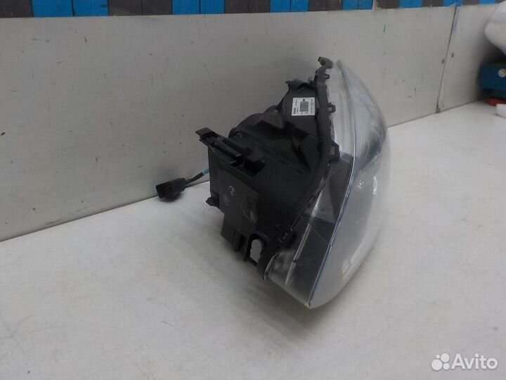 Фара левая Volvo XC60