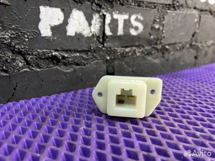 Реостат печки Nissan X-Trail NT31-106173 MR20DE