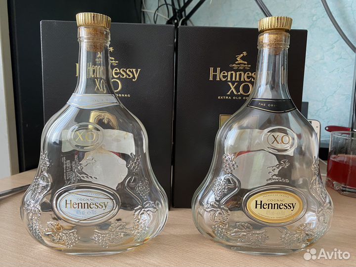Бутылка из под коньяка Hennessy X.O