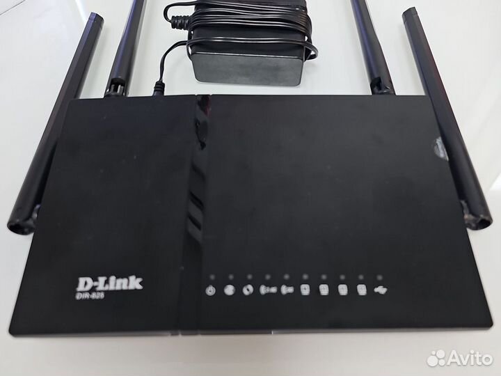 Wifi роутер D-link dir 825