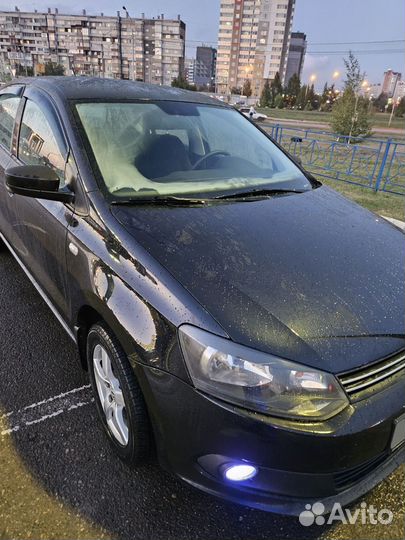 Volkswagen Polo 1.6 AT, 2012, 147 000 км