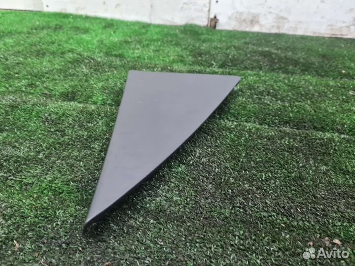 Накладка двери задняя левая SsangYong Actyon 2 New