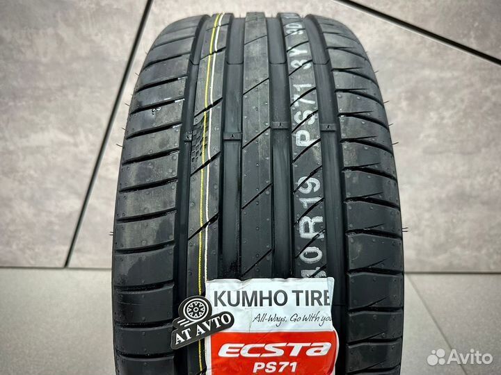 Kumho Ecsta PS71 225/50 R17