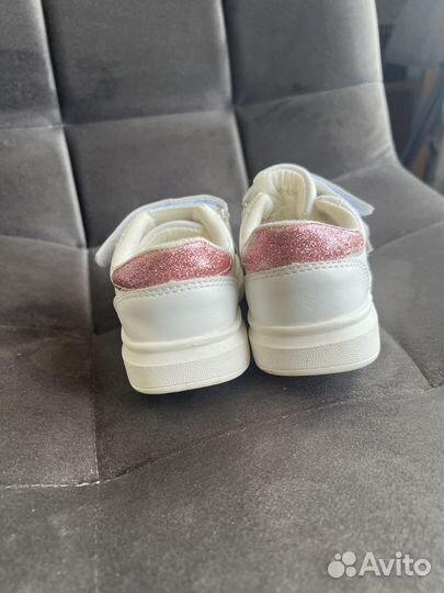 Кроссовки детские 22 размер для девочек