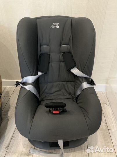 Автокресло britax romer