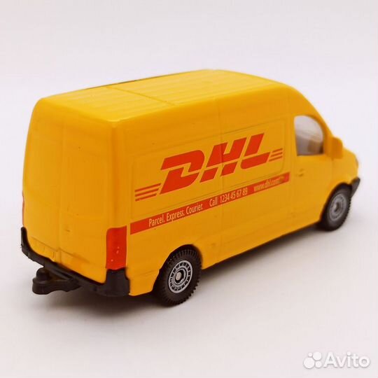 Машинка фургон DHL Siku