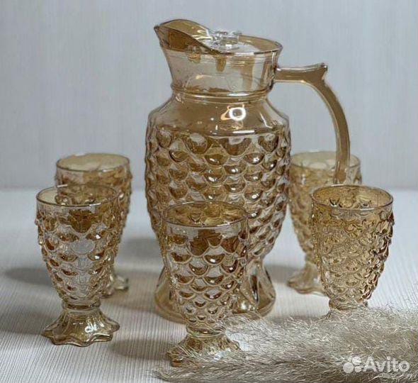 Графин и кружки