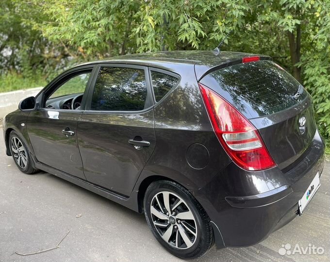 Hyundai i30 1.6 AT, 2010, 167 000 км