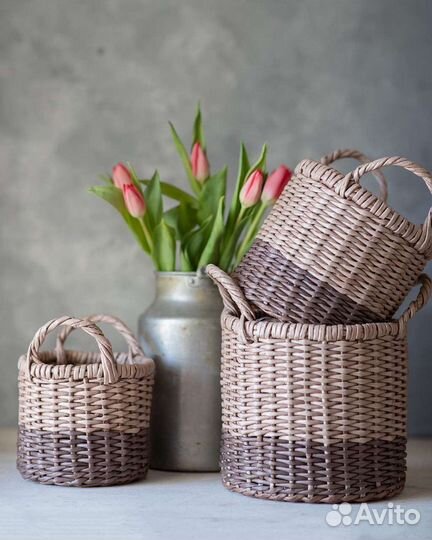 Корзинка плетёная