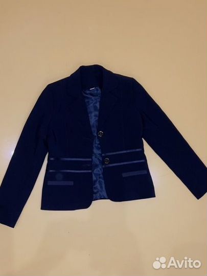 Пиджак для девочки/школьная форма