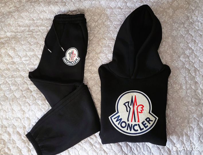 Спортивный костюм женский Moncler, 46 р-р