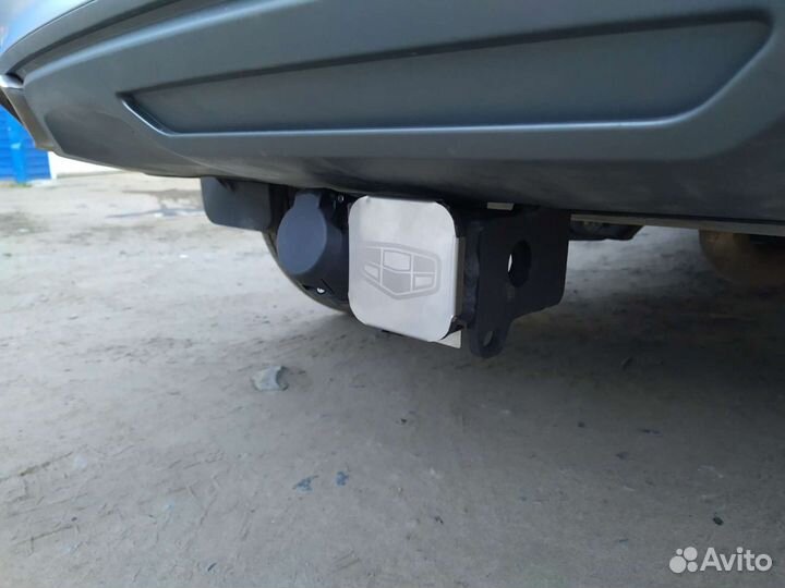 Фаркоп на Geely Atlas PRO 2021